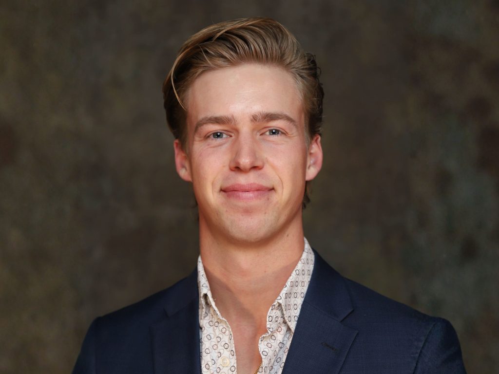 Headshots of Matt Gronberg